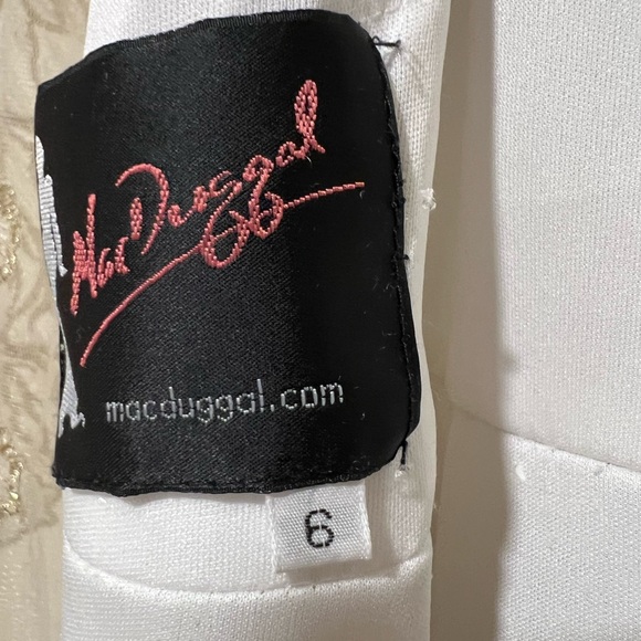 Mac Duggal White Gown with Gold Accents - Picture 5 of 5